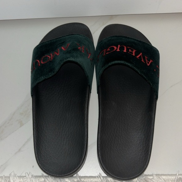 Velvet L'aveugle Par Amour Slide Sandals 37 Green. Never worn with box - Picture 4 of 7